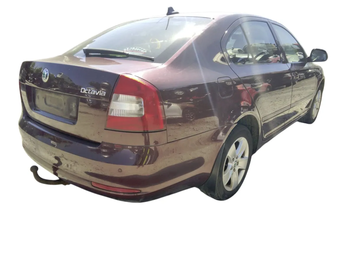 2013 SKODA OCTAVIA For Breaking/Dismantling - Image 3