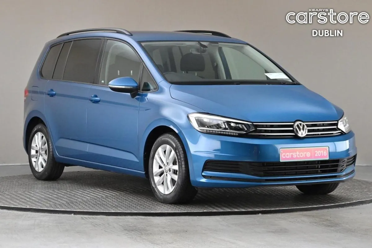 Volkswagen Touran 1.4 TSI DSG Trendline reverse C - Image 1