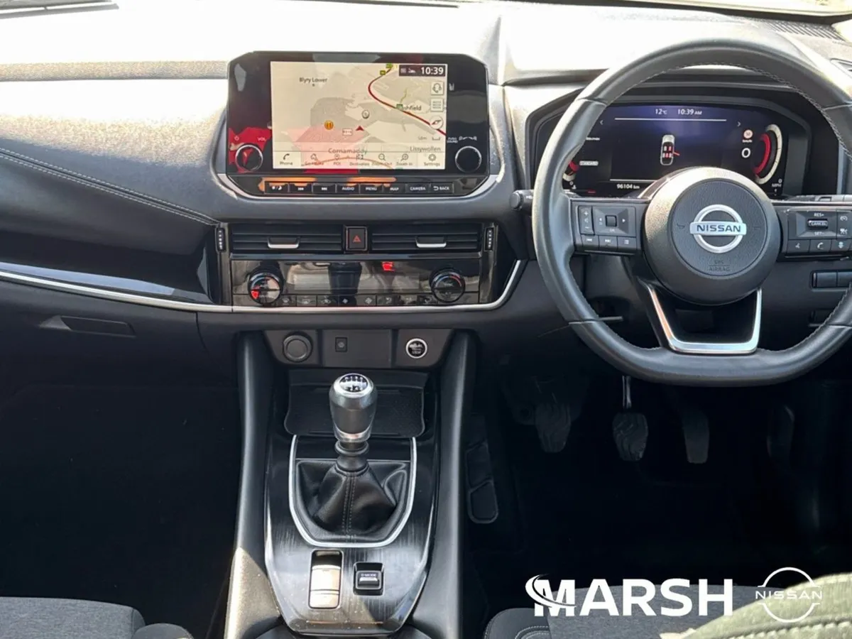Nissan QASHQAI 1.3 HYB SV Premium My21 - Image 2