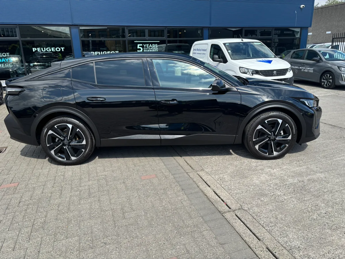 2024 Peugeot 408 Allure 1.2 scrappage offer - Image 3