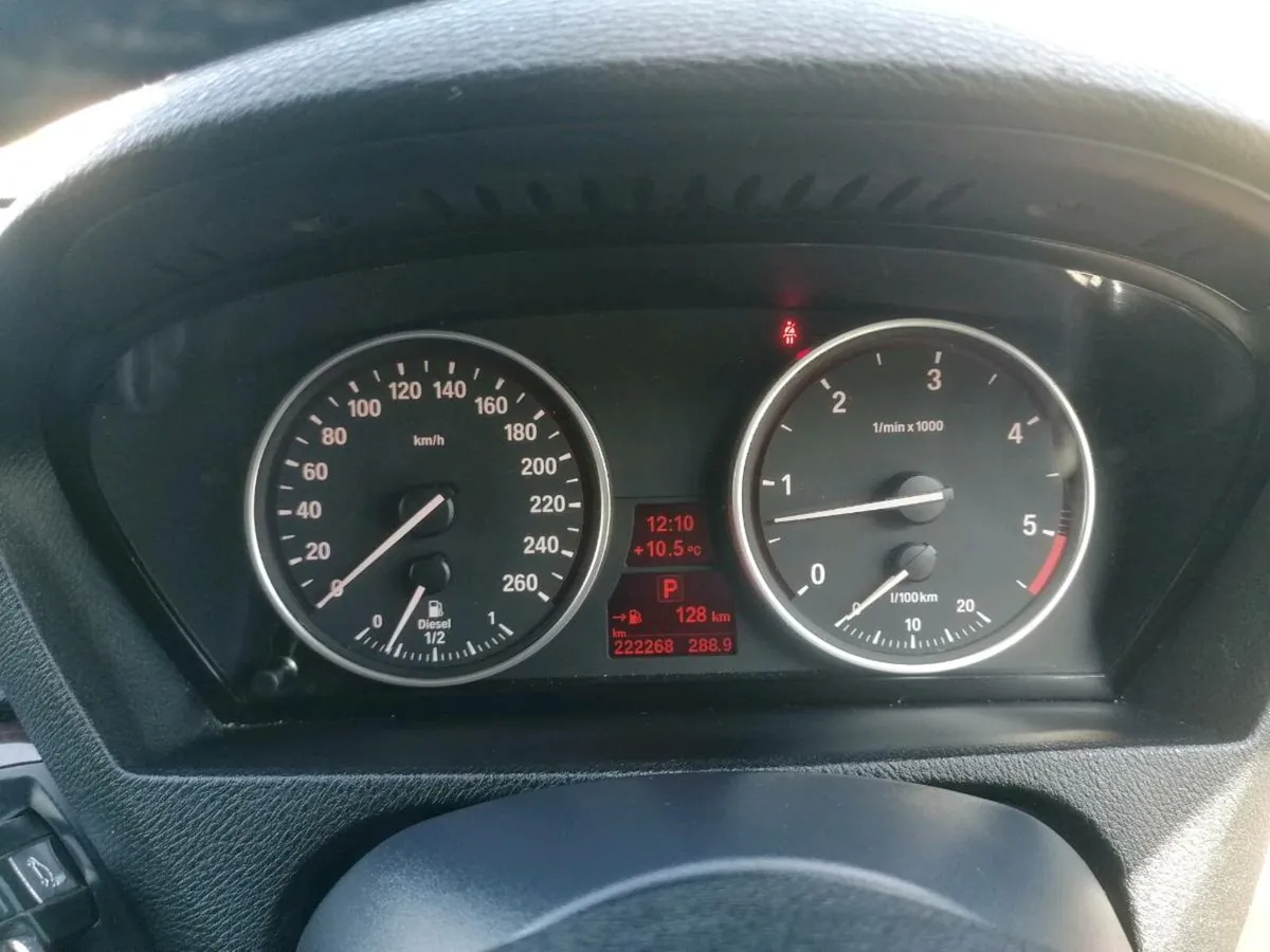 Bmw X5 xDrive35d Msport - Image 4