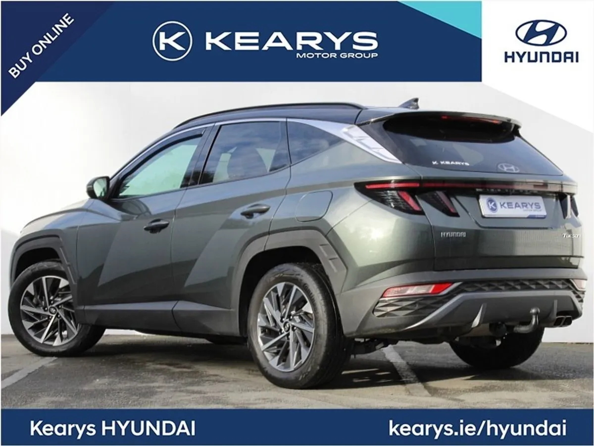 Hyundai Tucson 2WD Executive Plus w 2 Tone Roof - Image 2