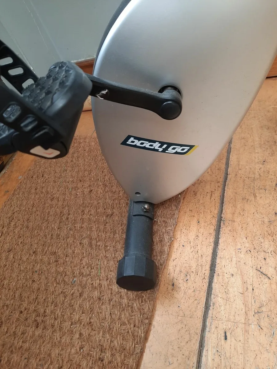 Exercise bike - Image 3
