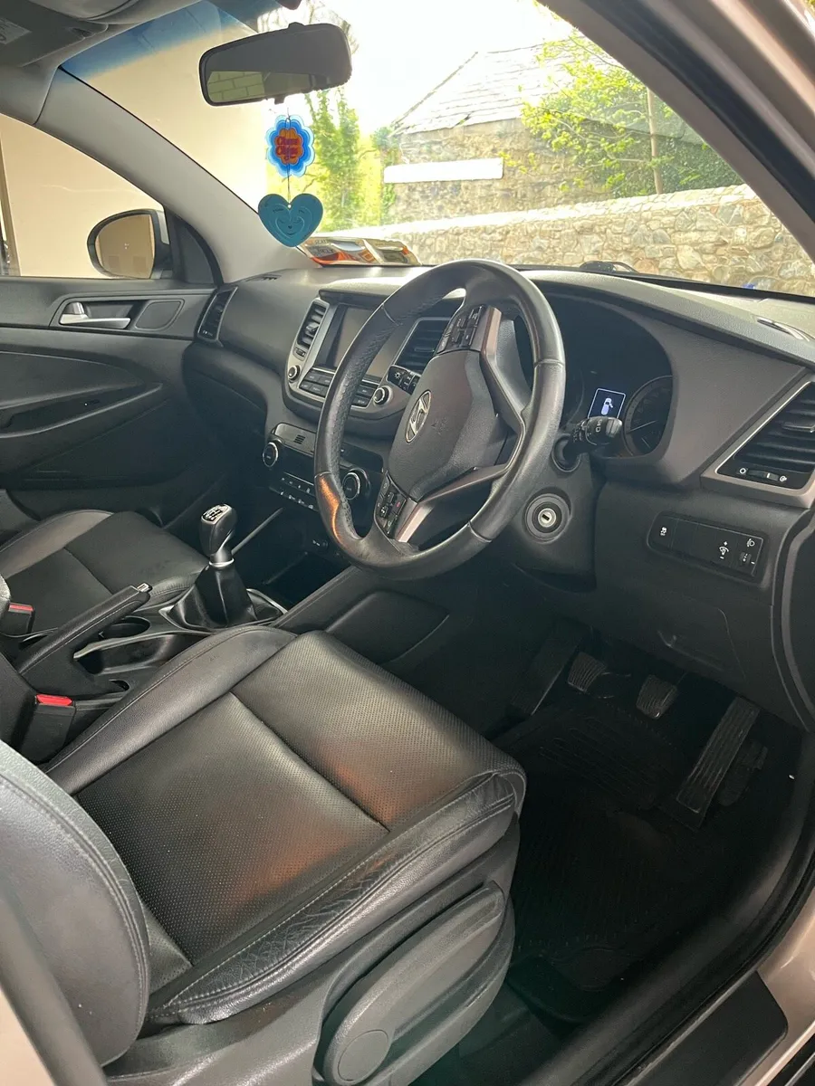 Hyundai Tucson Executive 2018 - Image 3