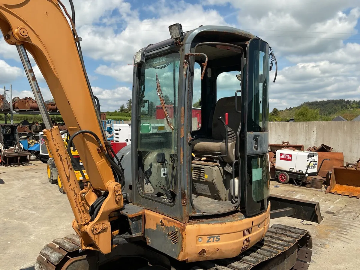 2007 Case 5 Tonne digger - Image 4