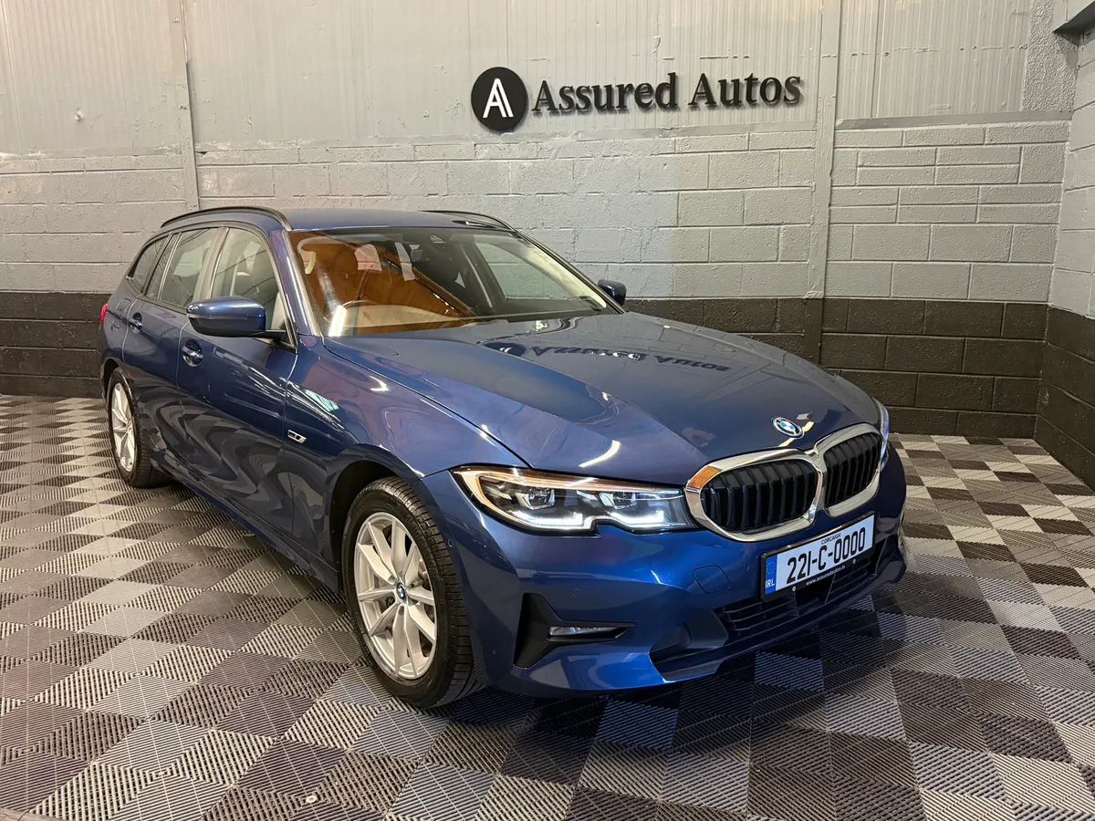 BMW 330e SE Pro Touring - Image 1