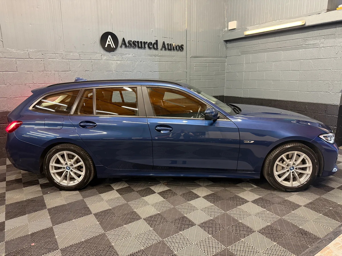 BMW 330e SE Pro Touring - Image 2