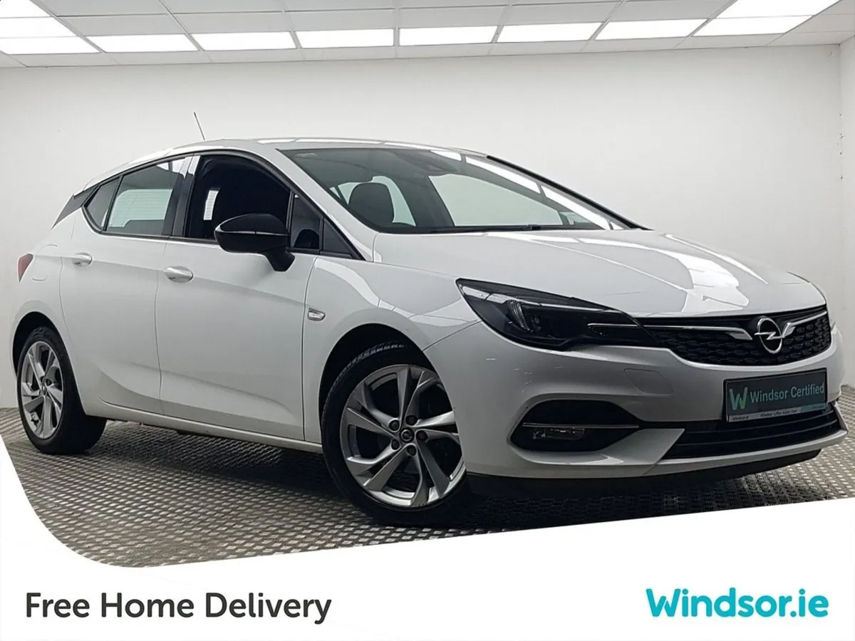 Opel Astra SRi 1.2 Turbo 110PS 6 Speed - Image 1