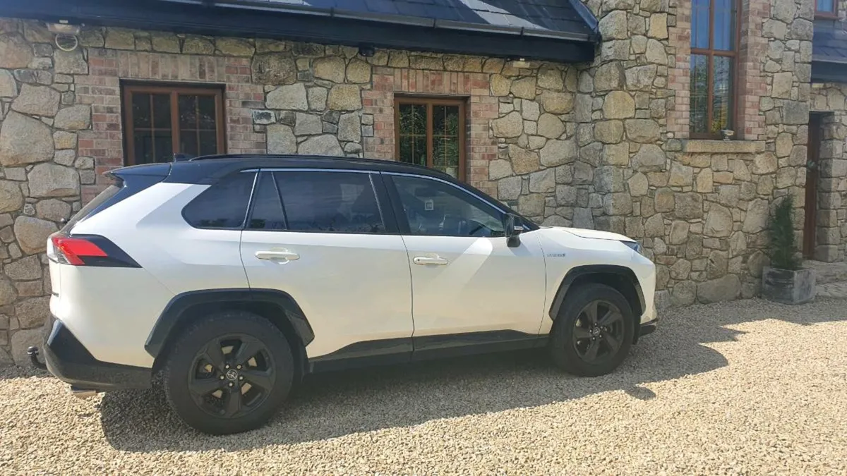 Toyota Rav4 Dynamic Sport 4WD - Image 1