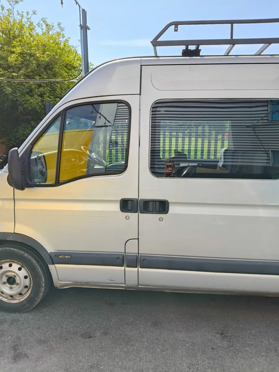 Nissan Interstar 2007 - Image 2