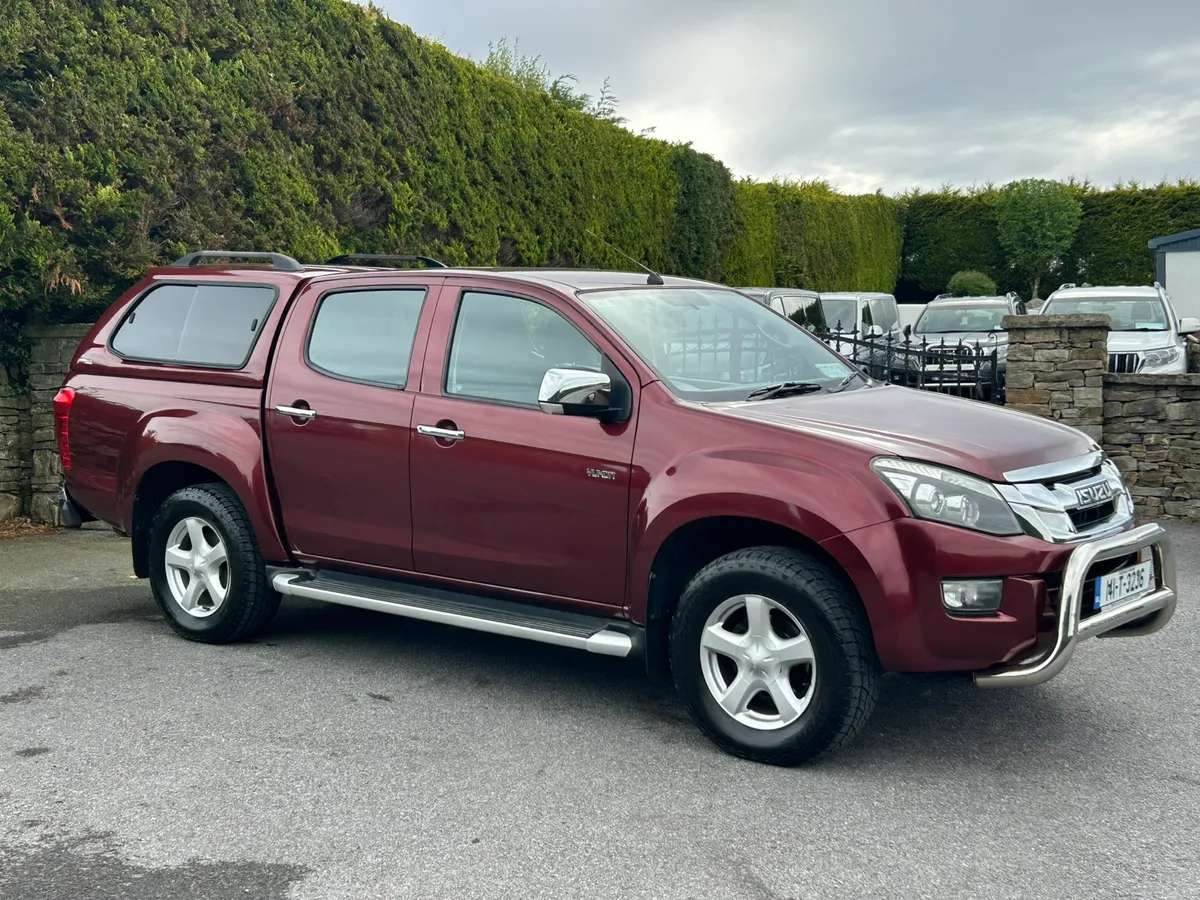 2014 Isuzu D Max yukon 2.5 Twin Turbo - Image 1