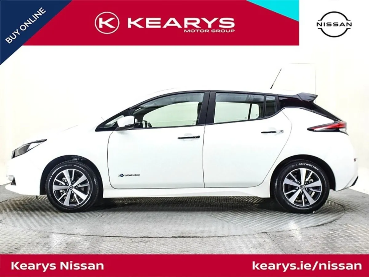 Nissan Leaf SV Premium 40 kWh With Cold Pack - ON - Image 4