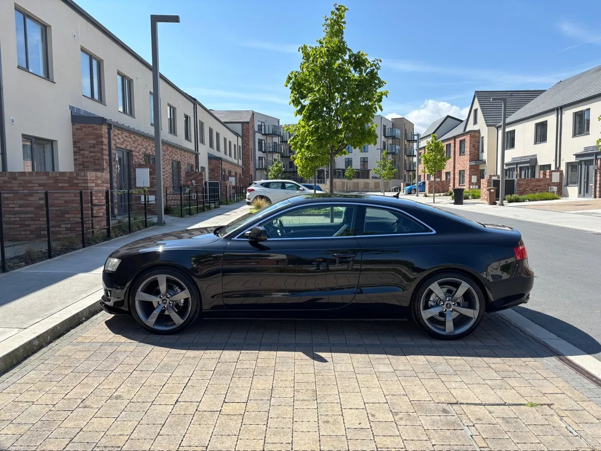 Audi A5 2010 - Image 3