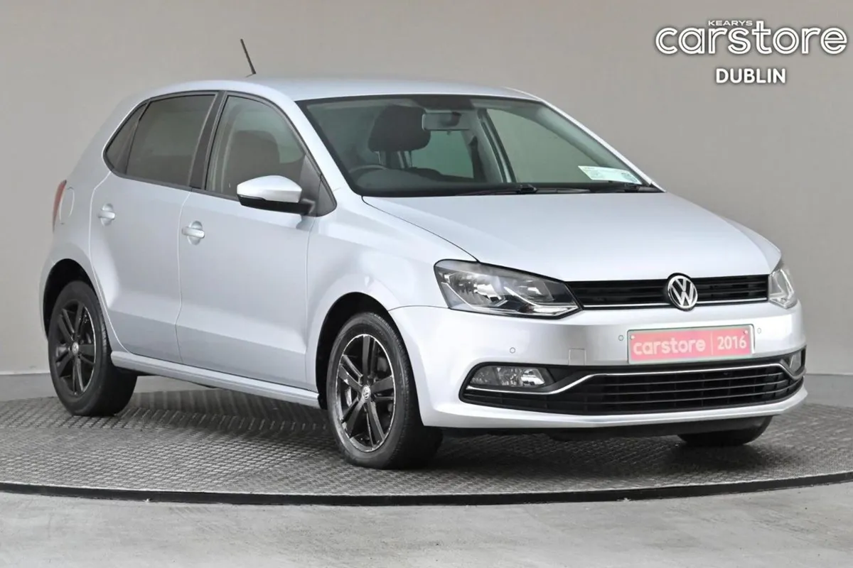 Volkswagen Polo 1.0 Comfortline 60bhp 5spd  park - Image 1
