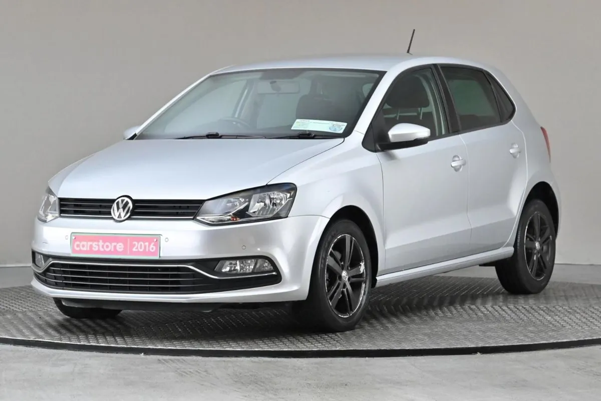 Volkswagen Polo 1.0 Comfortline 60bhp 5spd  park - Image 3