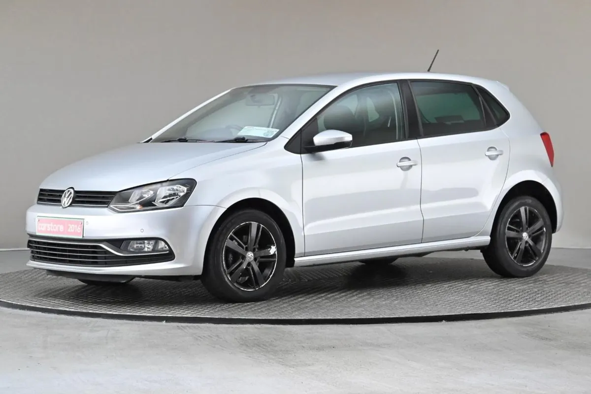 Volkswagen Polo 1.0 Comfortline 60bhp 5spd  park - Image 4