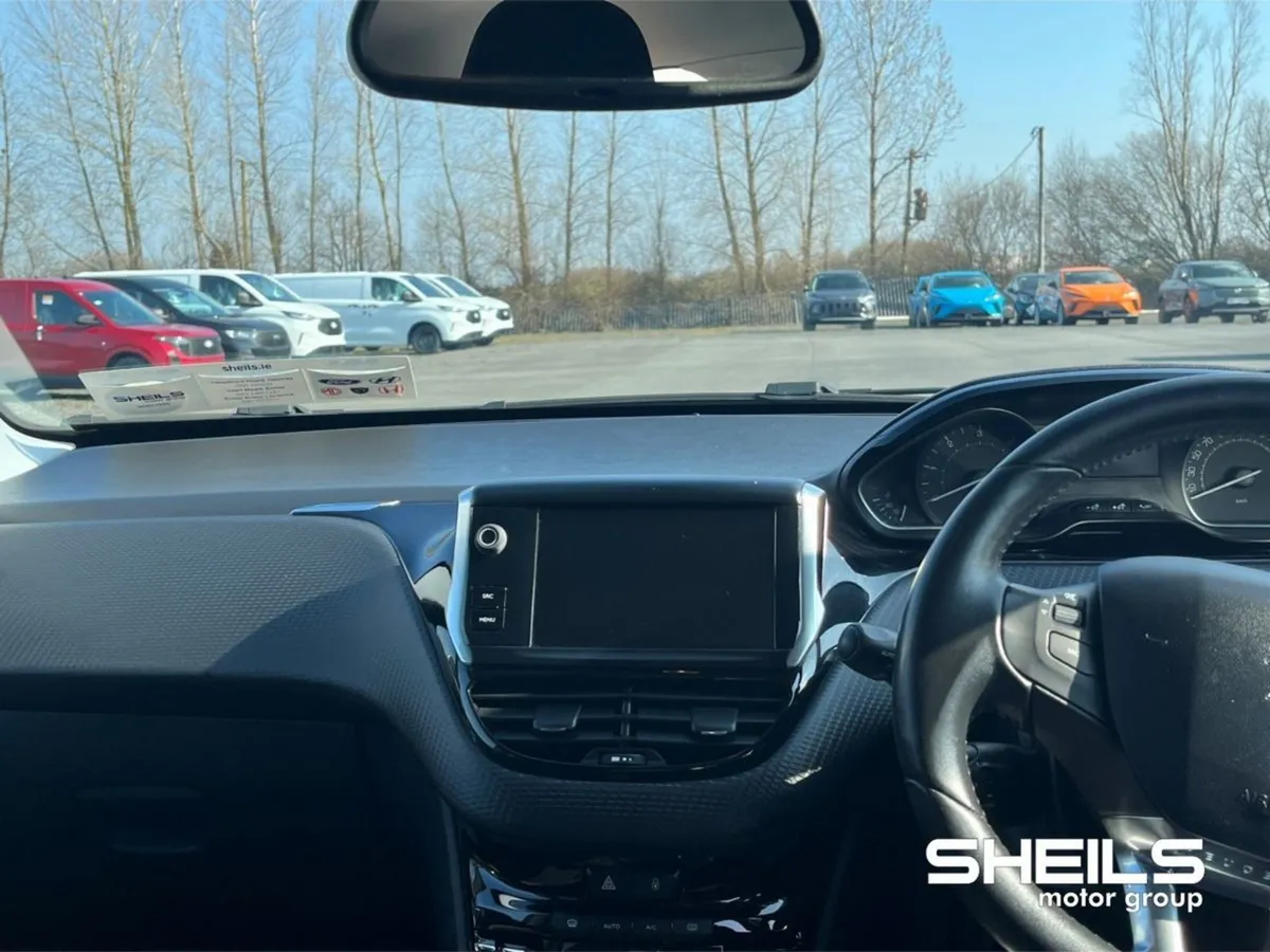 Peugeot 2008 1.6 Blue Hdi 75bhp Active - Image 3