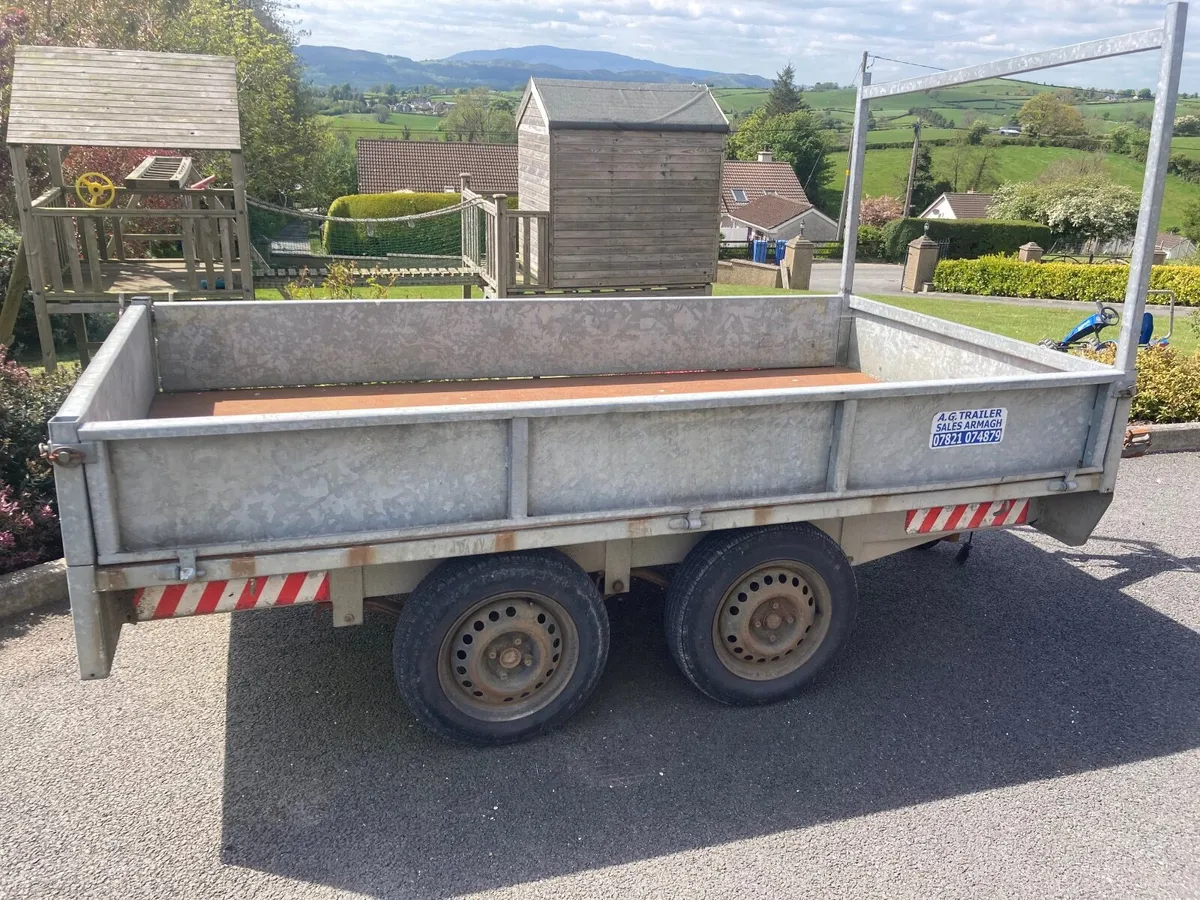 Builders trailer - Image 1