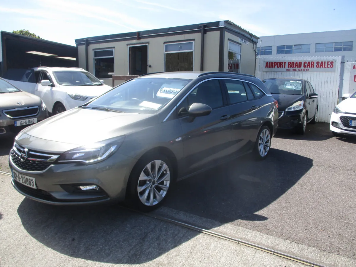 Opel Astra 2018 - Image 1