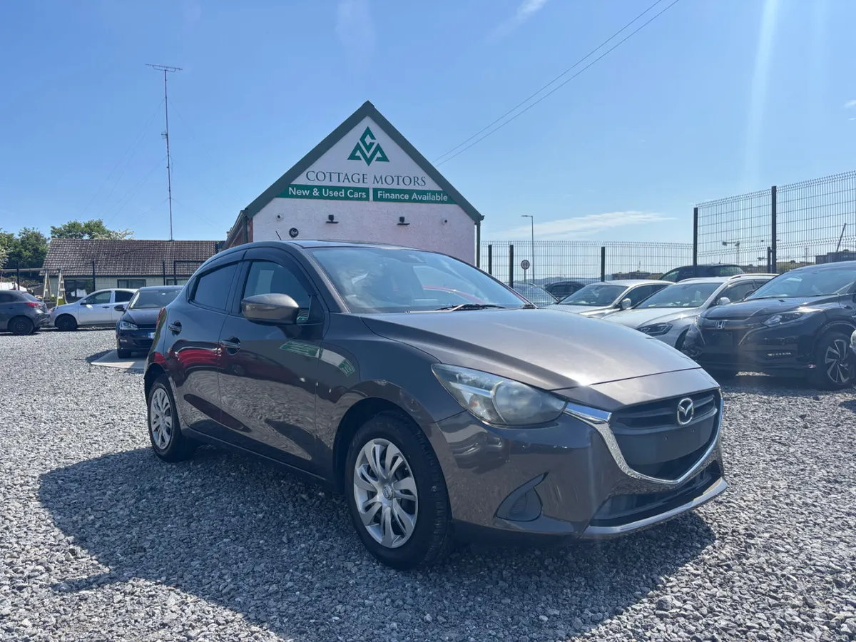 Mazda Demio - Image 2