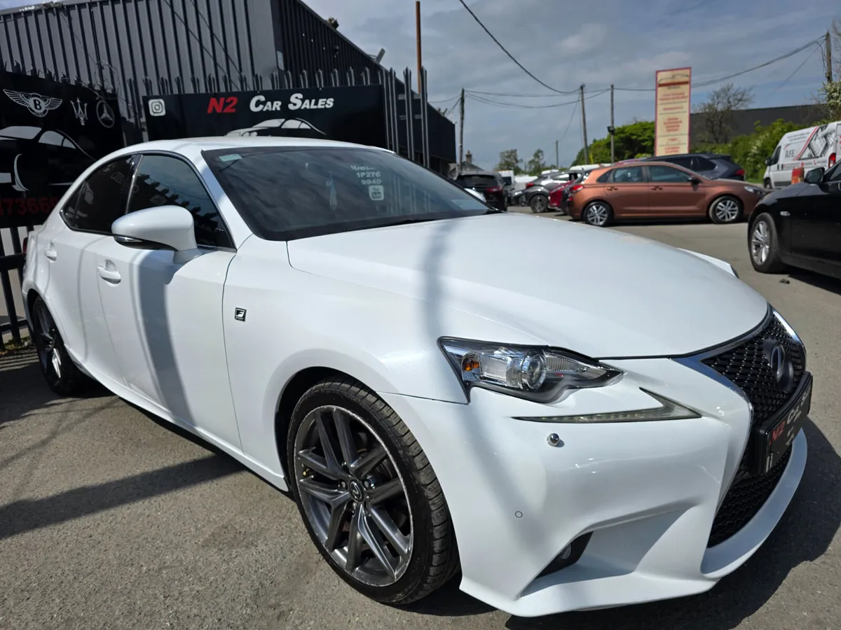 141 Lexus IS300h Hybrid F-Sport, VERY CLEAN - Image 4