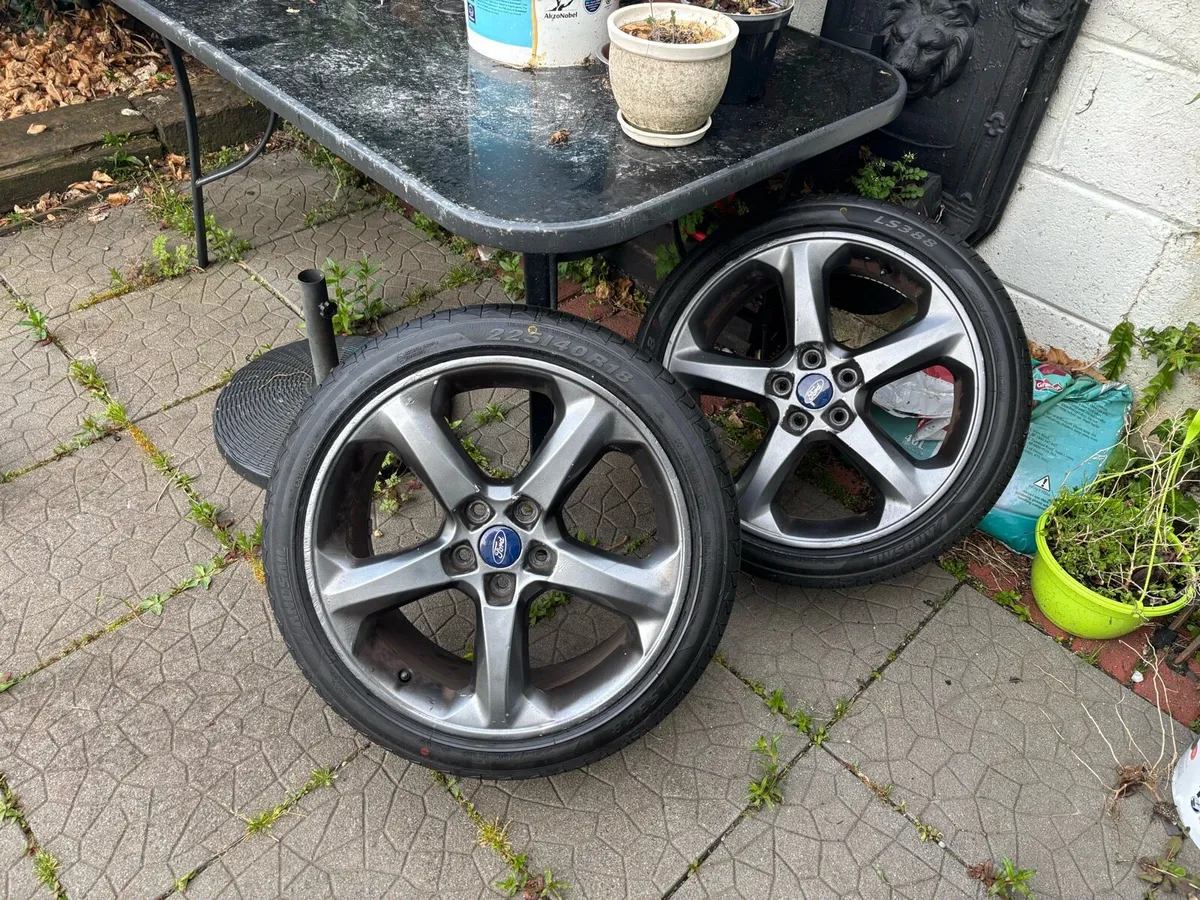 Ford alloy wheels - Image 3