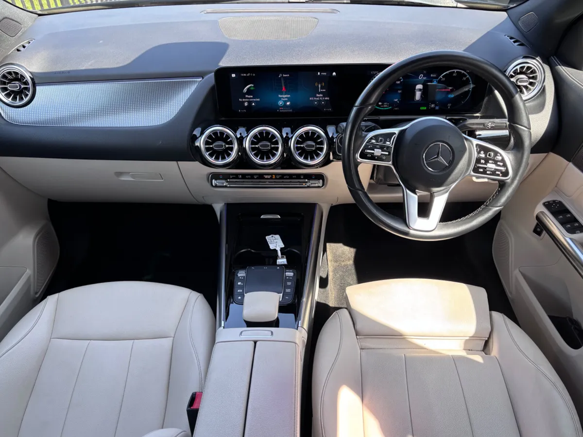 MERCEDES-BENZ EQA 250 SPORT 66KwH BATTERY - Image 2