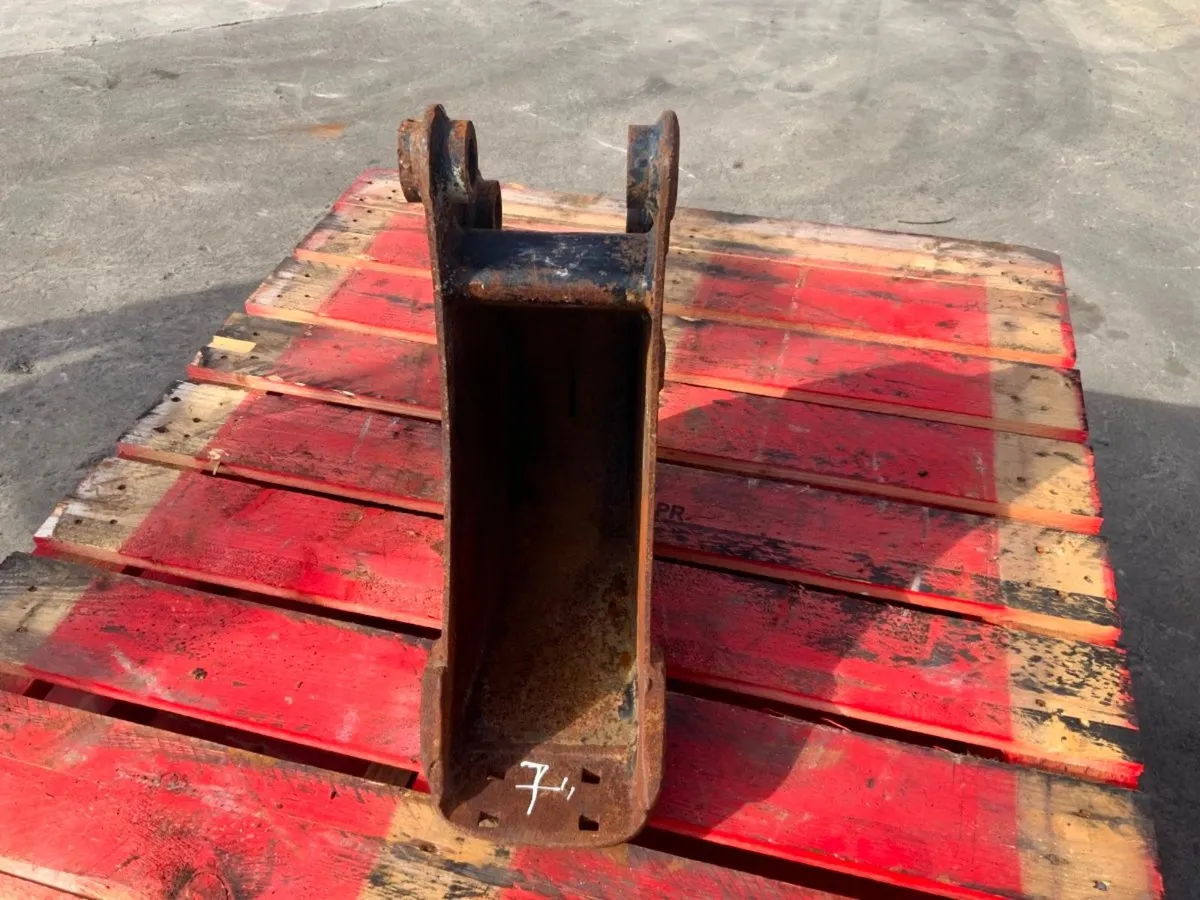 6" JCB DRAINAGE BUCKET.....30mm PINS......629-6. - Image 4