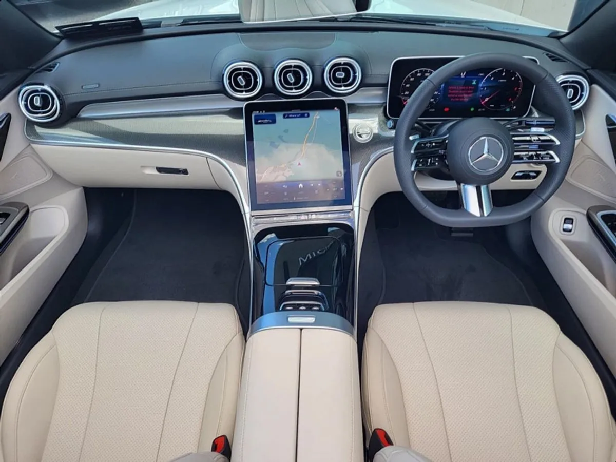 Mercedes-Benz CLE-Class Cle220d Cabriolet AMG Lin - Image 4
