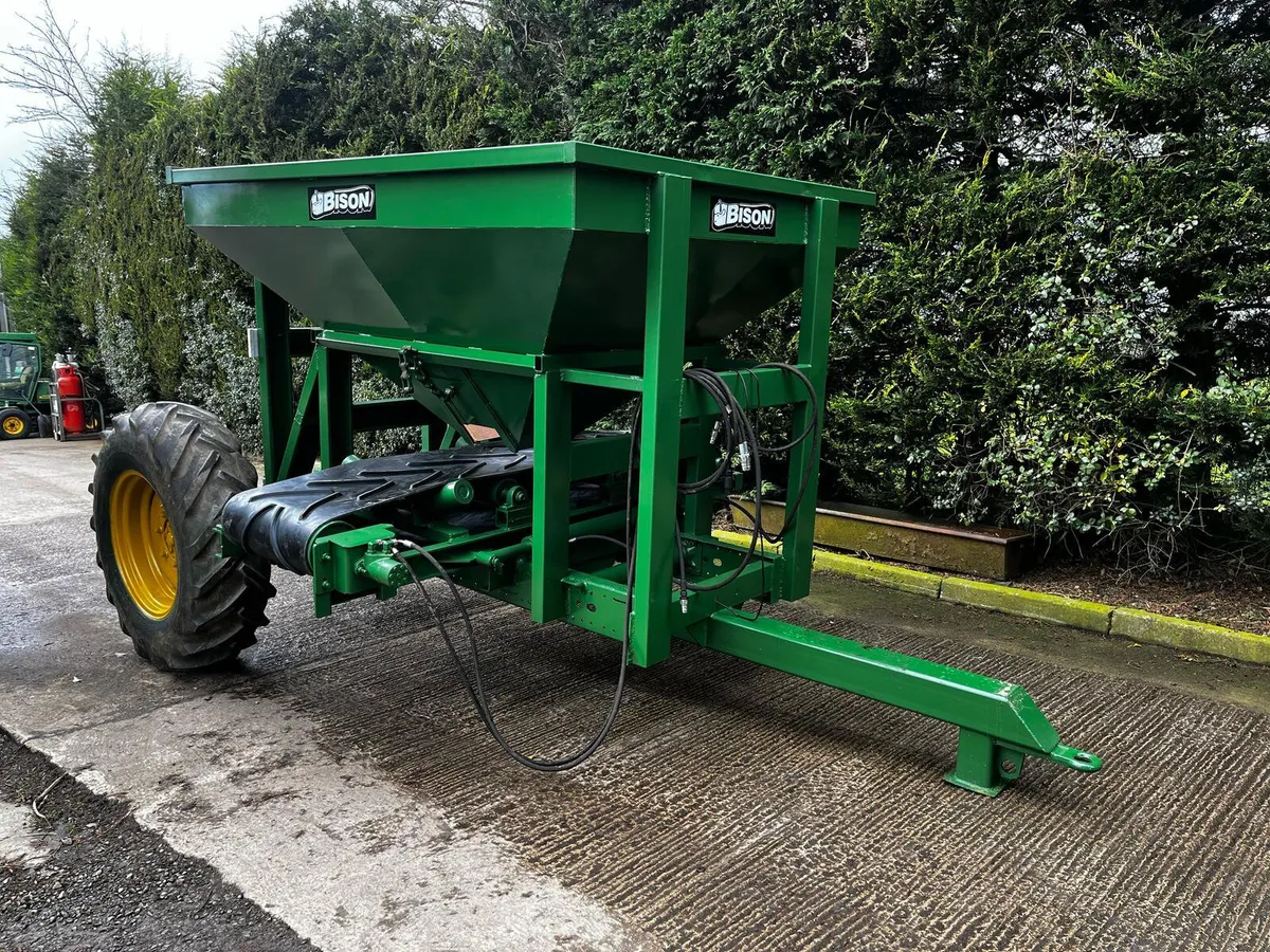 BISON 6T STONE CART - Image 1