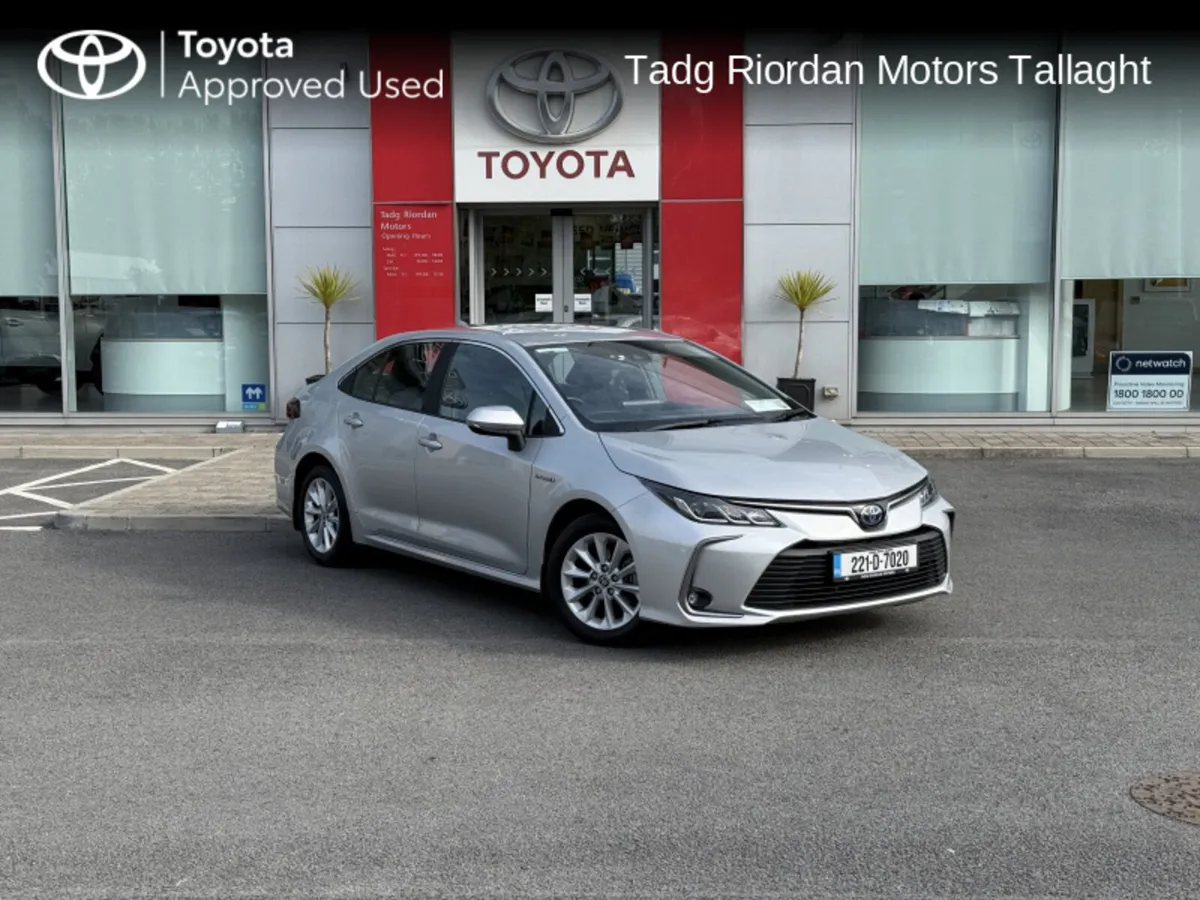 Toyota Corolla HYB LUNA SALOON - Image 1
