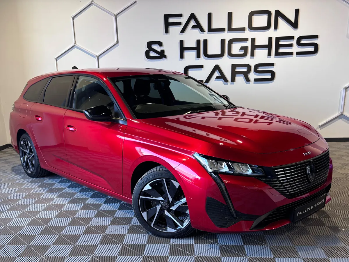 PEUGEOT 308 1.5 DIESEL ALLURE PREMIUM ESTATE - Image 1