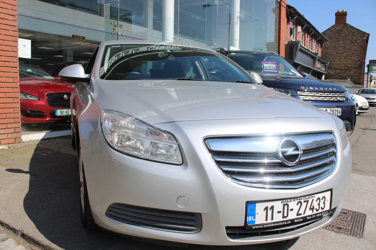 Opel Insignia SC 2.0 CDTI 2011 - Image 1