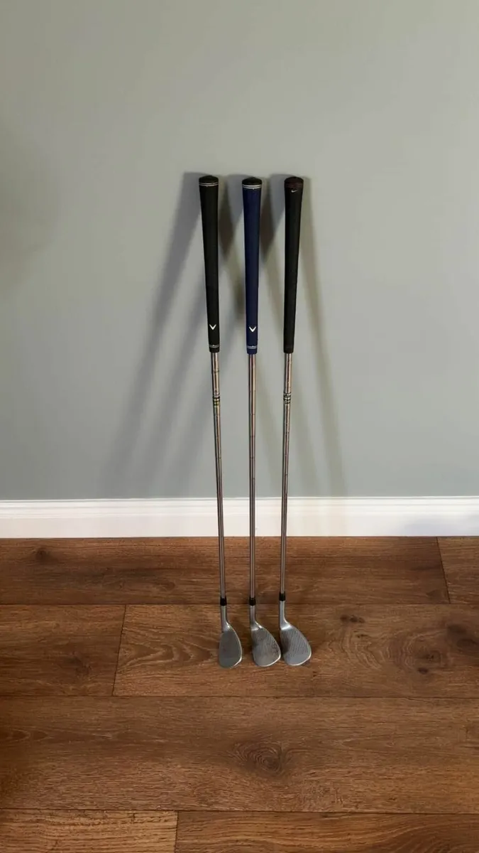 Left Handed Golf Clubs - Image 1