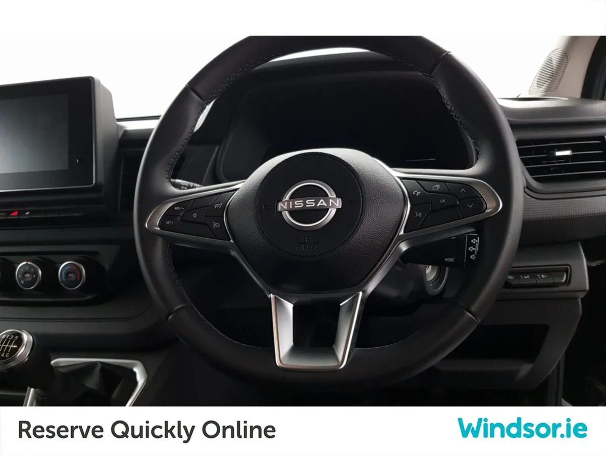 Nissan Primastar L2h1 150 SV Premium  plus VAT - Image 3