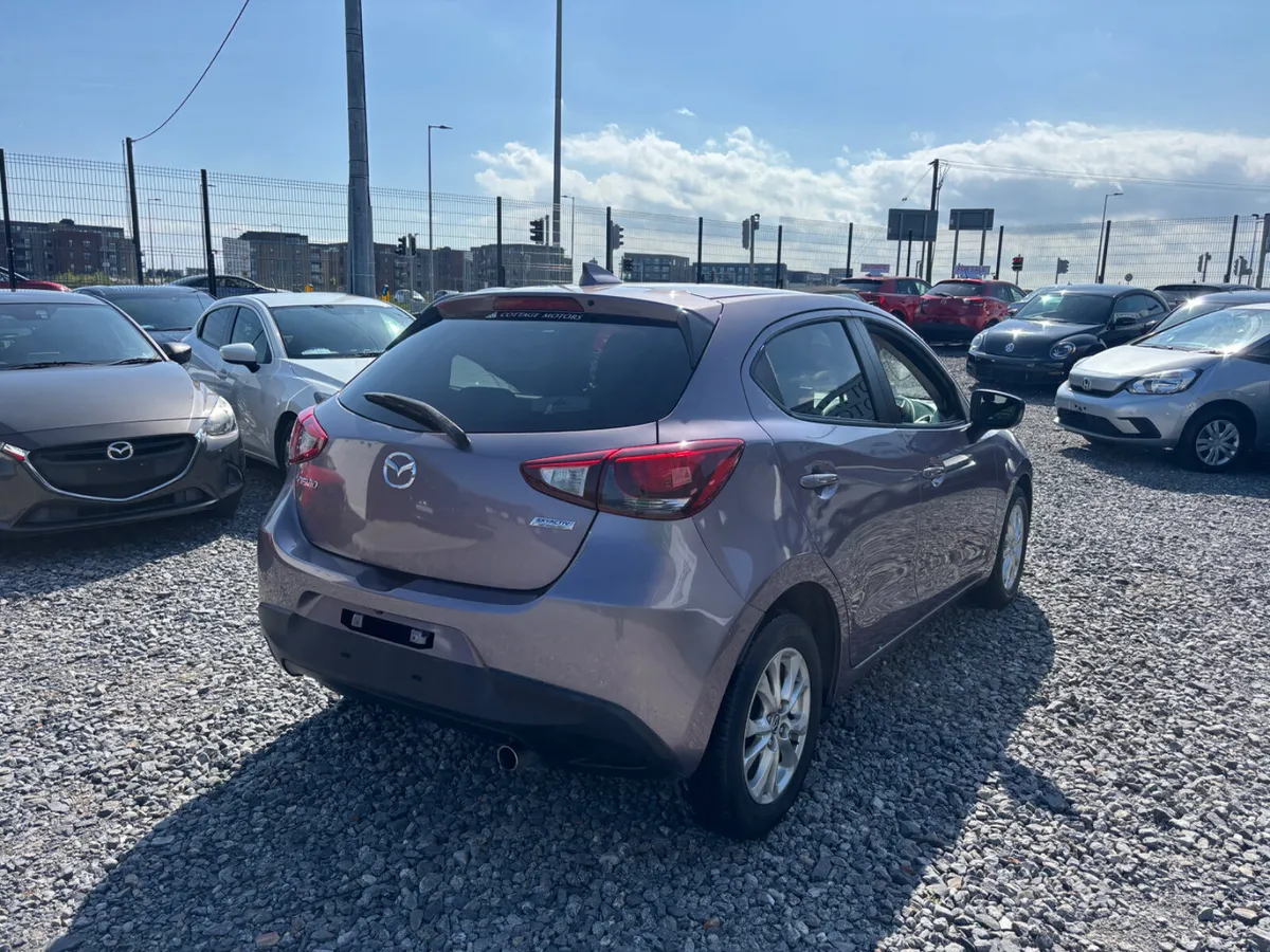 Mazda Demio - Image 4