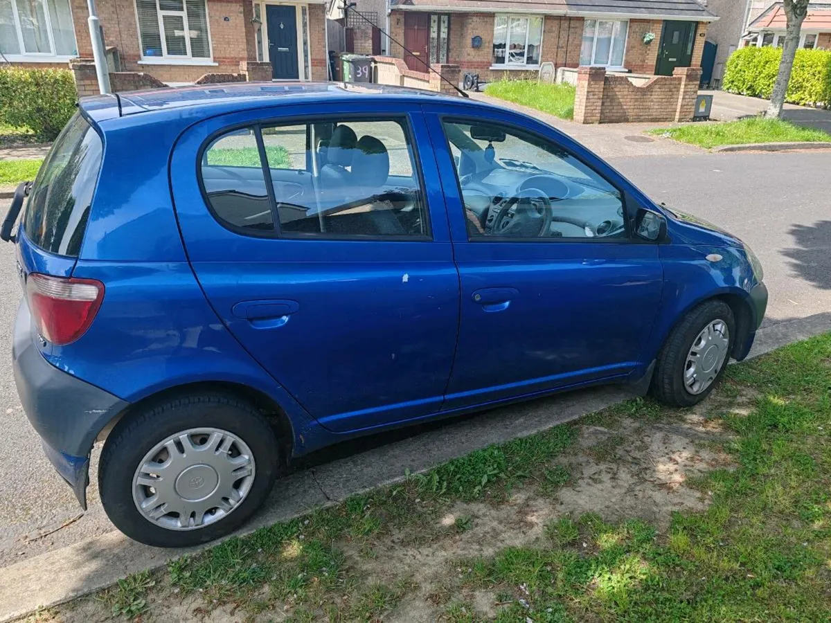 Toyota Yaris - Image 2