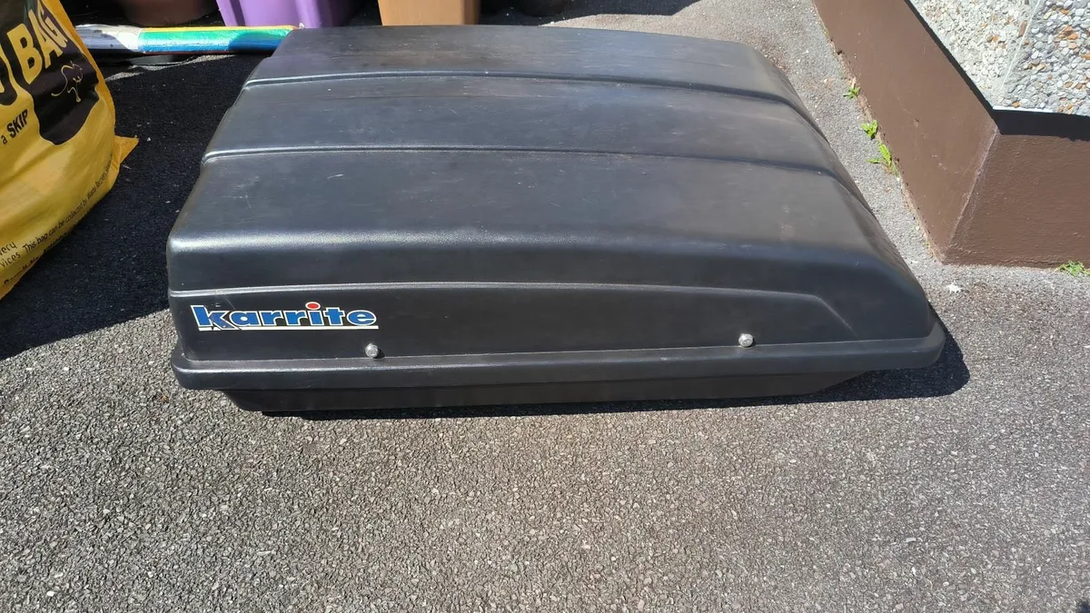 Car roofbox - Image 2