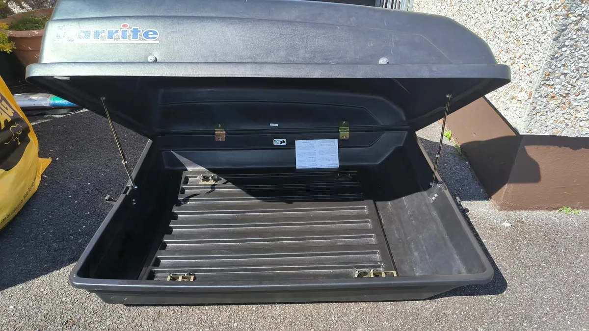 Car roofbox - Image 4