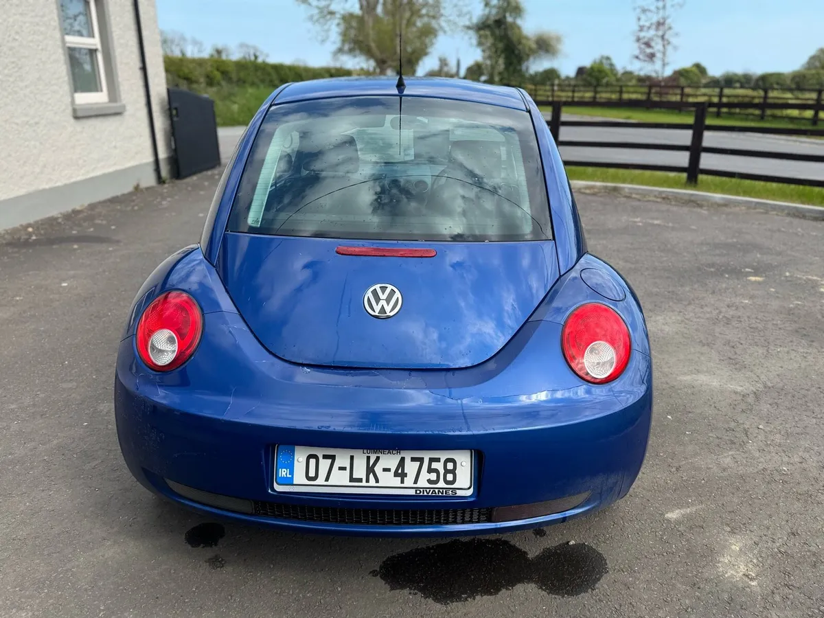 VW Beetle - Image 2