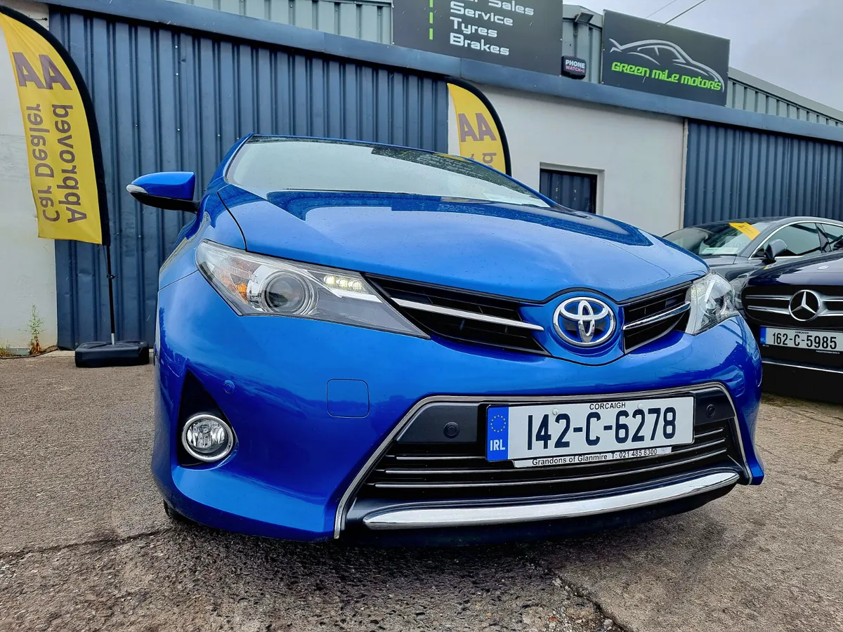 2014 TOYOTA AURIS*HYBRID *ONLY 43K MILES*HIGH SPEC - Image 2