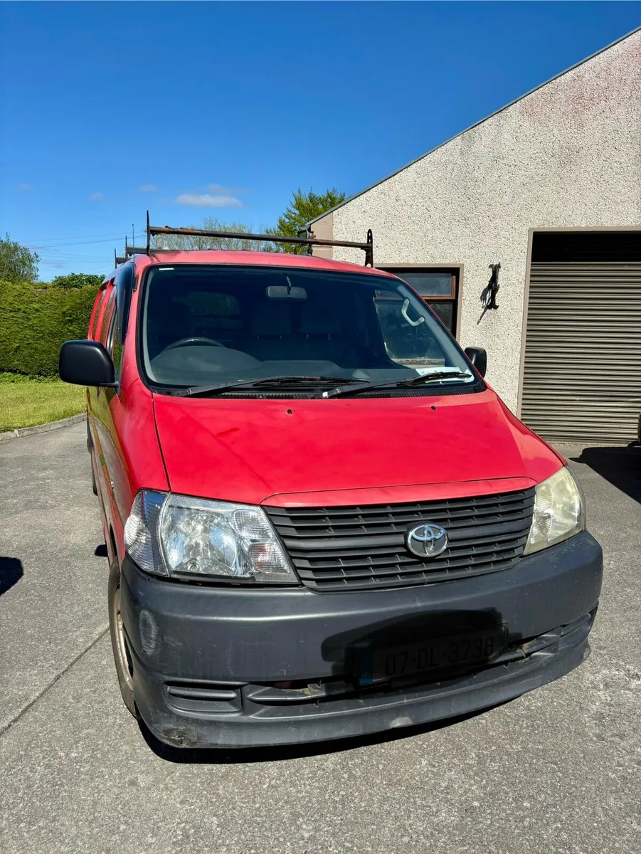 Toyota Hiace 07 - Image 1
