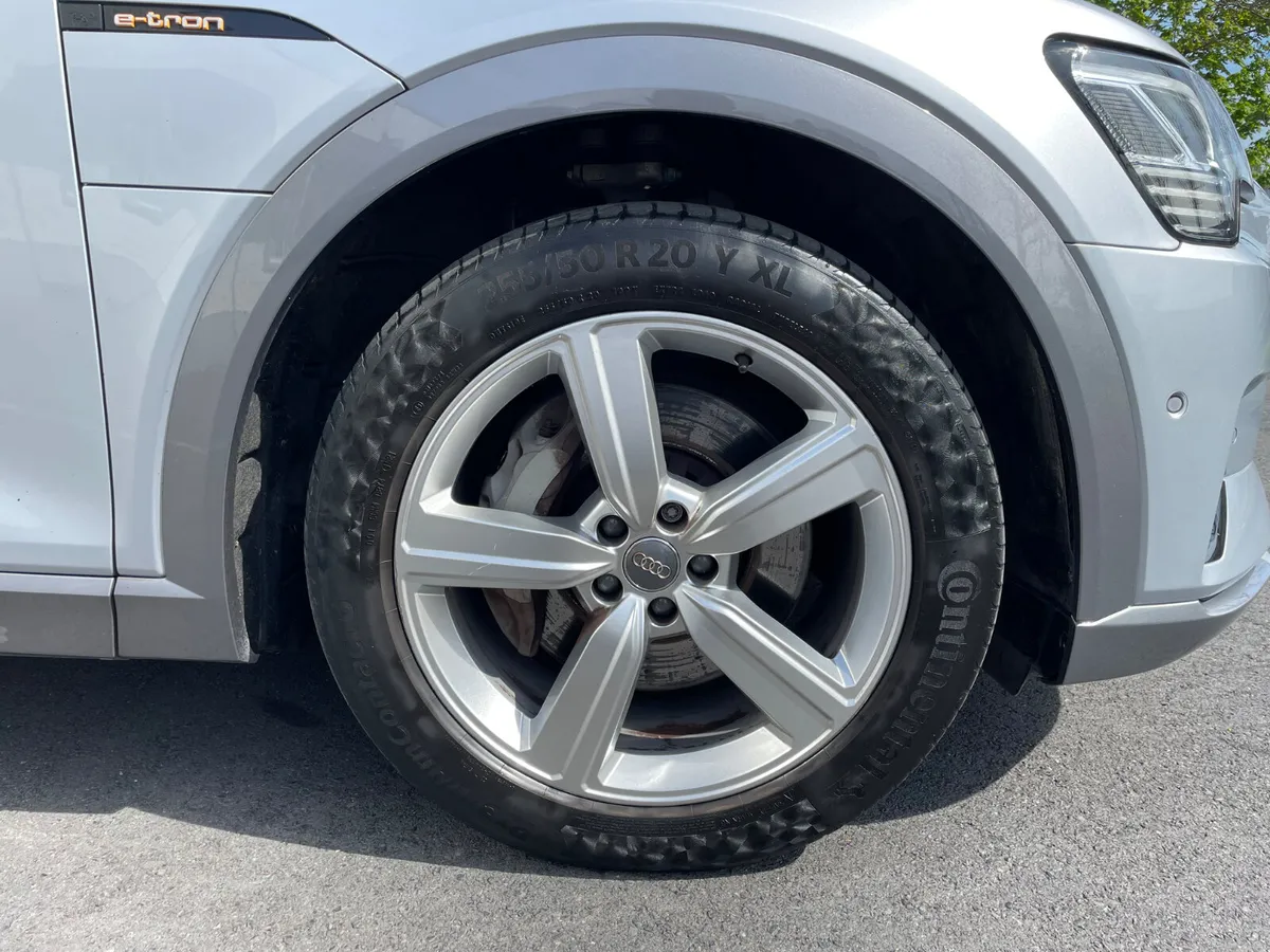 TECHNIK 50 QUATTRO - ELECTRIC - AUTO - 120TAX - Image 2