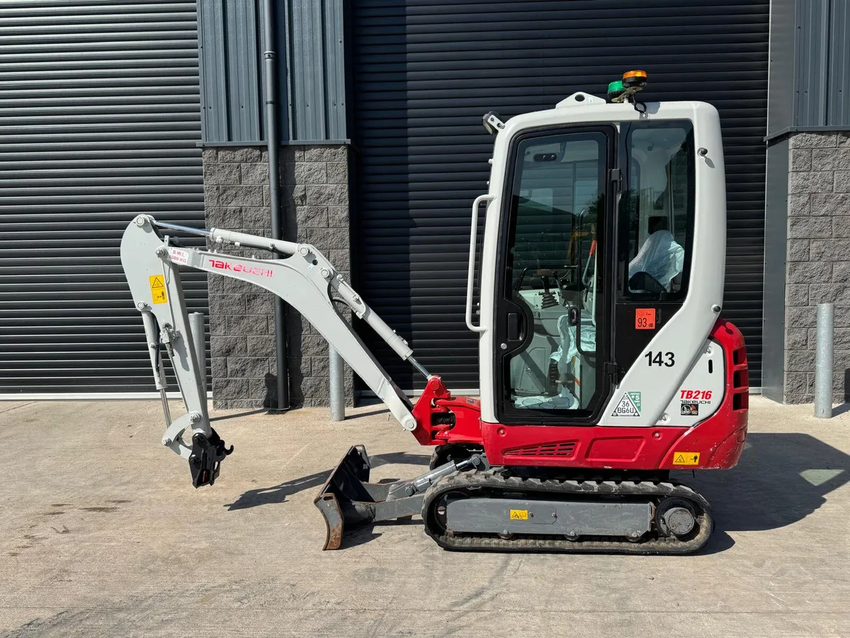 2022 Takeuchi TB216 - Image 3