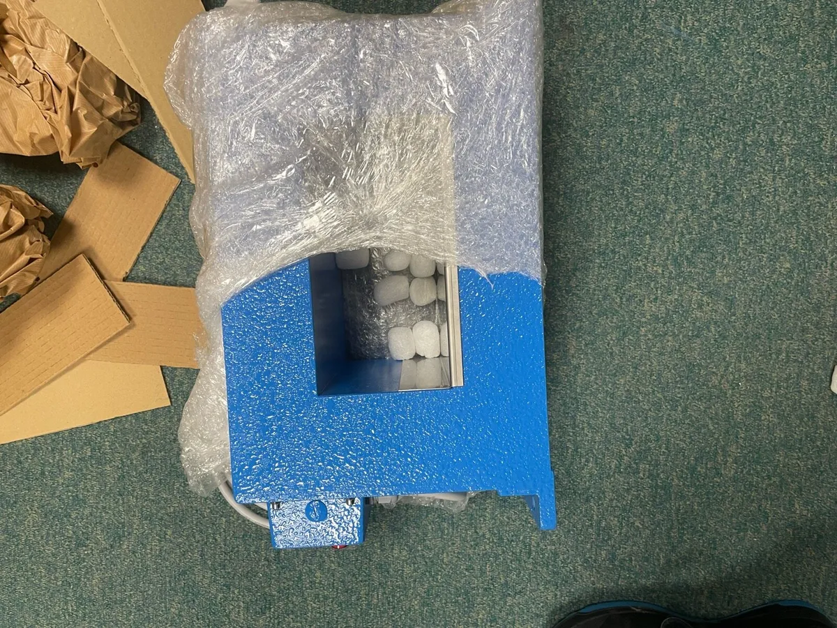 Tunnel Demagnetiser - Image 1