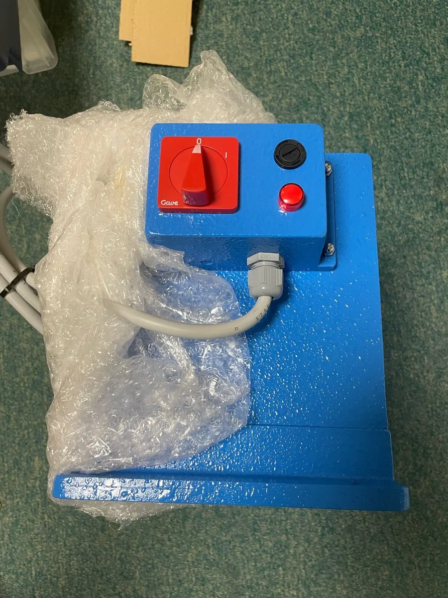 Tunnel Demagnetiser - Image 2