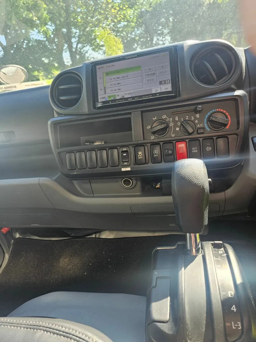 Toyota Dyna 2017 - Image 2