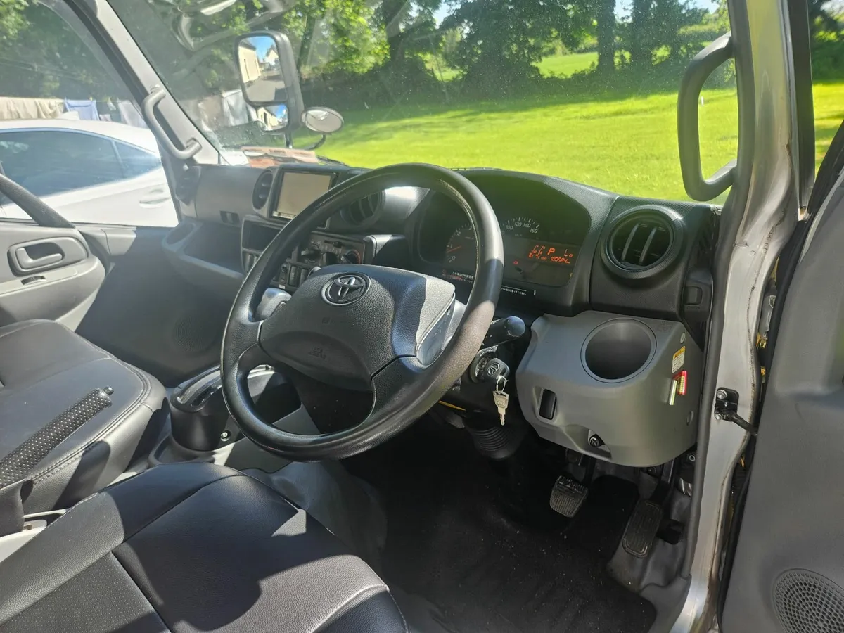 Toyota Dyna 2017 - Image 3