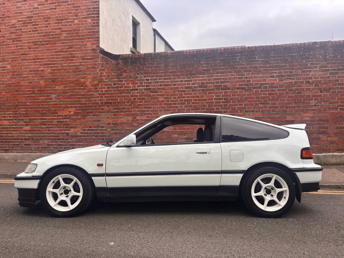 Honda CRX DOHC VTEC - NEW NCT AND TAX - Image 3