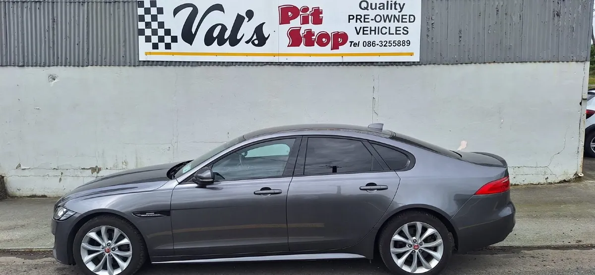 Jaguar XF 2017 - Image 1